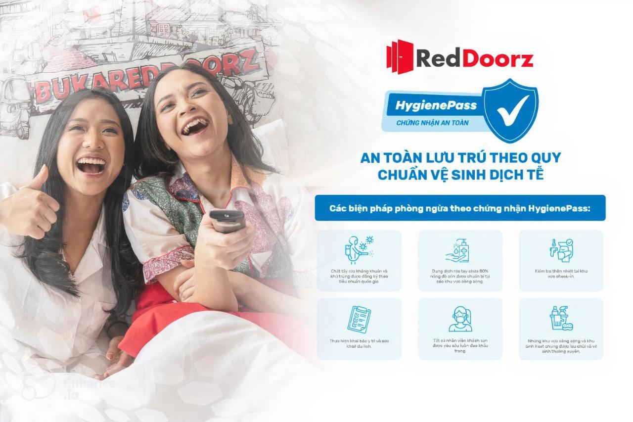 Reddoorz Tahami Hotel Near Kha Van Can ホーチミン市 エクステリア 写真